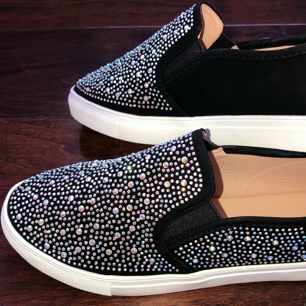 ‼️SIZE 6‼️ Black rhinestone slip on sneaker - Picture 2 of 7